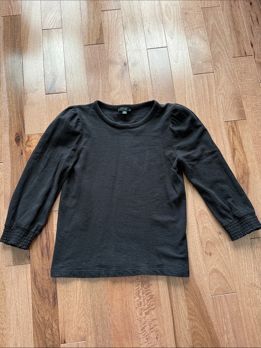 J. Crew puff sleeve knit top long sleeve tee M medium black shirt blouse